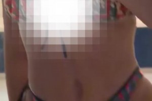哈登女友自拍大秀性感身材！登哥看了估計得流鼻血了