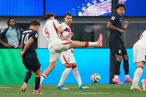 美國(guó)2-2戰(zhàn)平土耳其！伯哈爾特世界波進(jìn)球，此役實(shí)現(xiàn)傳射