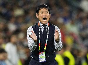日本媒體：日本足協(xié)計(jì)劃續(xù)約森保一，或簽下一份為期一年的合同，讓他率隊(duì)參加亞洲杯