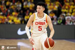 廖三寧表現(xiàn)不佳，7投僅2中，收獲4分3籃板3助攻1搶斷1蓋帽