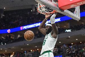 勵志！奎塔21年加盟聯(lián)盟，至今已簽下三份雙向合同和三份底薪合同，終于迎來出頭之日