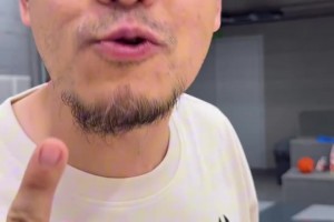 楊毅和賈磊帶著各自的小孩battle：誰(shuí)才是真正的紐約之子？