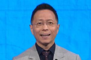 詹?。浩咸蜒烙型_門紅，中鋒未必能進球