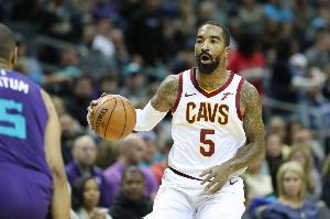 JR：我16年職業(yè)生涯中，約七成時間飽受抑郁困擾
