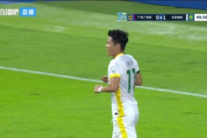 國(guó)安2-0領(lǐng)先！張稀哲任意球開(kāi)出，林良銘前點(diǎn)挑射破門！