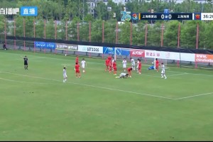 老兵不死！張琳芃頭球攻門，上海海港1-0領(lǐng)先上海賽更達(dá)