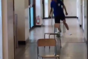 鐮田大地絕平荷蘭，高中時(shí)期拿課椅訓(xùn)練視頻再次翻紅