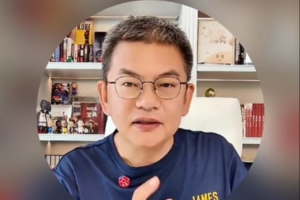 蘇群談?wù)材匪剐沦惣酒谕翰粷M足于巡演，勇士與騎士懷揣情懷，熱火陣容強勁