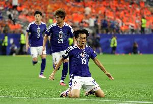 日本媒體稱，中村敬斗在本次世界杯中大放異彩，個(gè)人社交媒體粉絲增加120萬