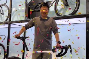 恭喜李金羽喜提愛車！這次直接選了滿配，騎著超帶感