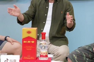 黃健翔談82年世界杯：深?lèi)?ài)藝術(shù)巴西隊(duì)，嫌棄意大利防守反擊！