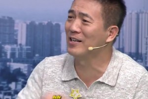 黃健翔：C羅跟自己比確實不在巔峰狀態(tài)，但現(xiàn)在有比他強的嗎？