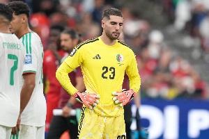 齊達內(nèi)次子！28歲盧卡世界杯3戰(zhàn)丟6球8次撲救止步32強，3場均獲低分