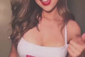 愛了愛了！巴拉圭真是出美女球迷的地方啊