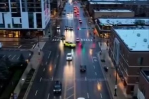 美球迷AI惡搞：三球飆車抵達(dá)明尼蘇達(dá) 與華子相談甚歡開懷大笑
