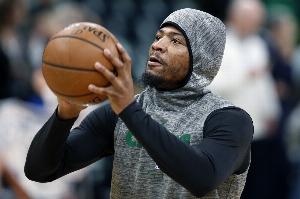 費爾頓：手套后后衛(wèi)中僅斯瑪特獲過DPOY，多人防守出色